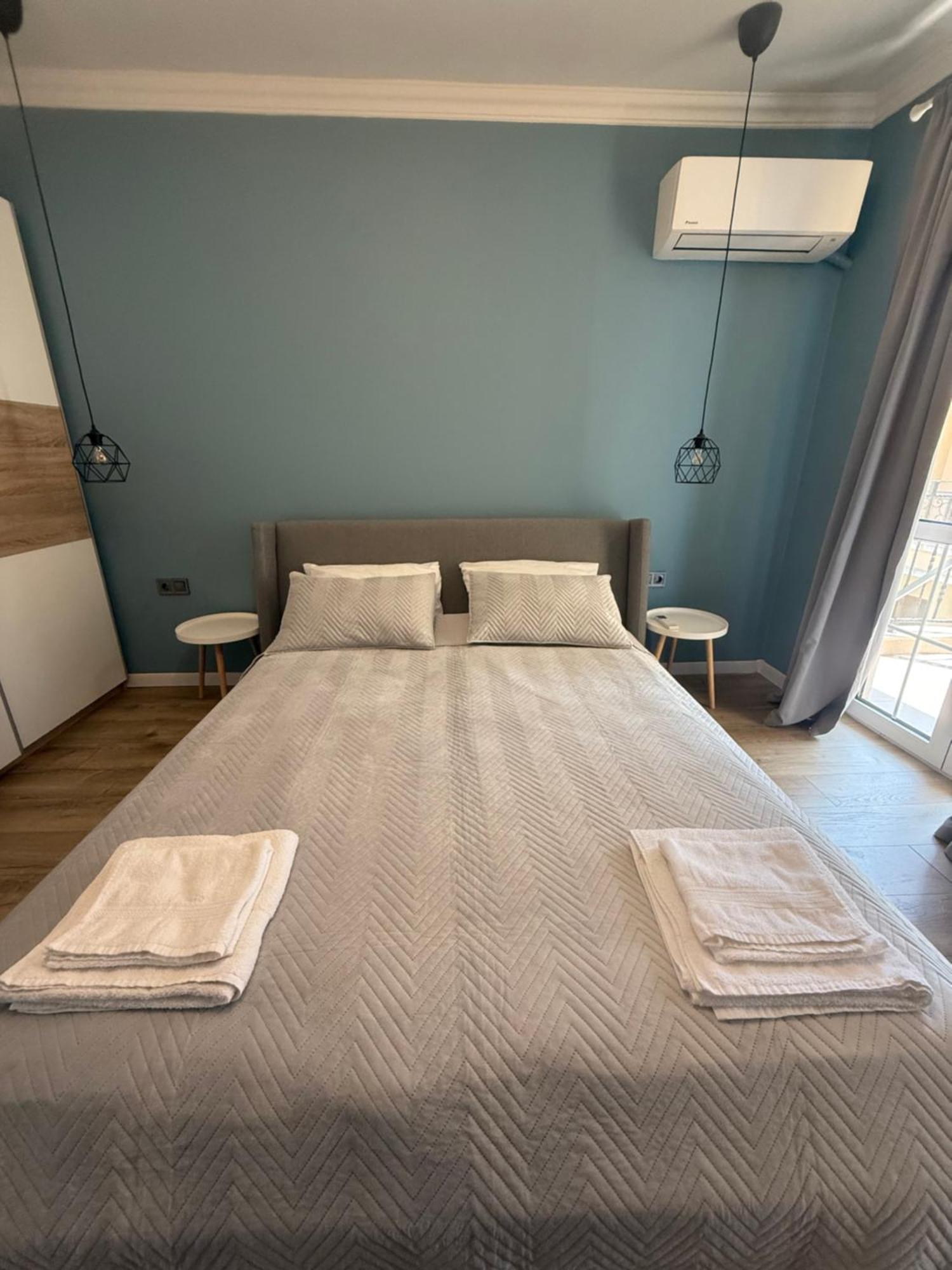 Chernomorets Apartment Ngoại thất bức ảnh